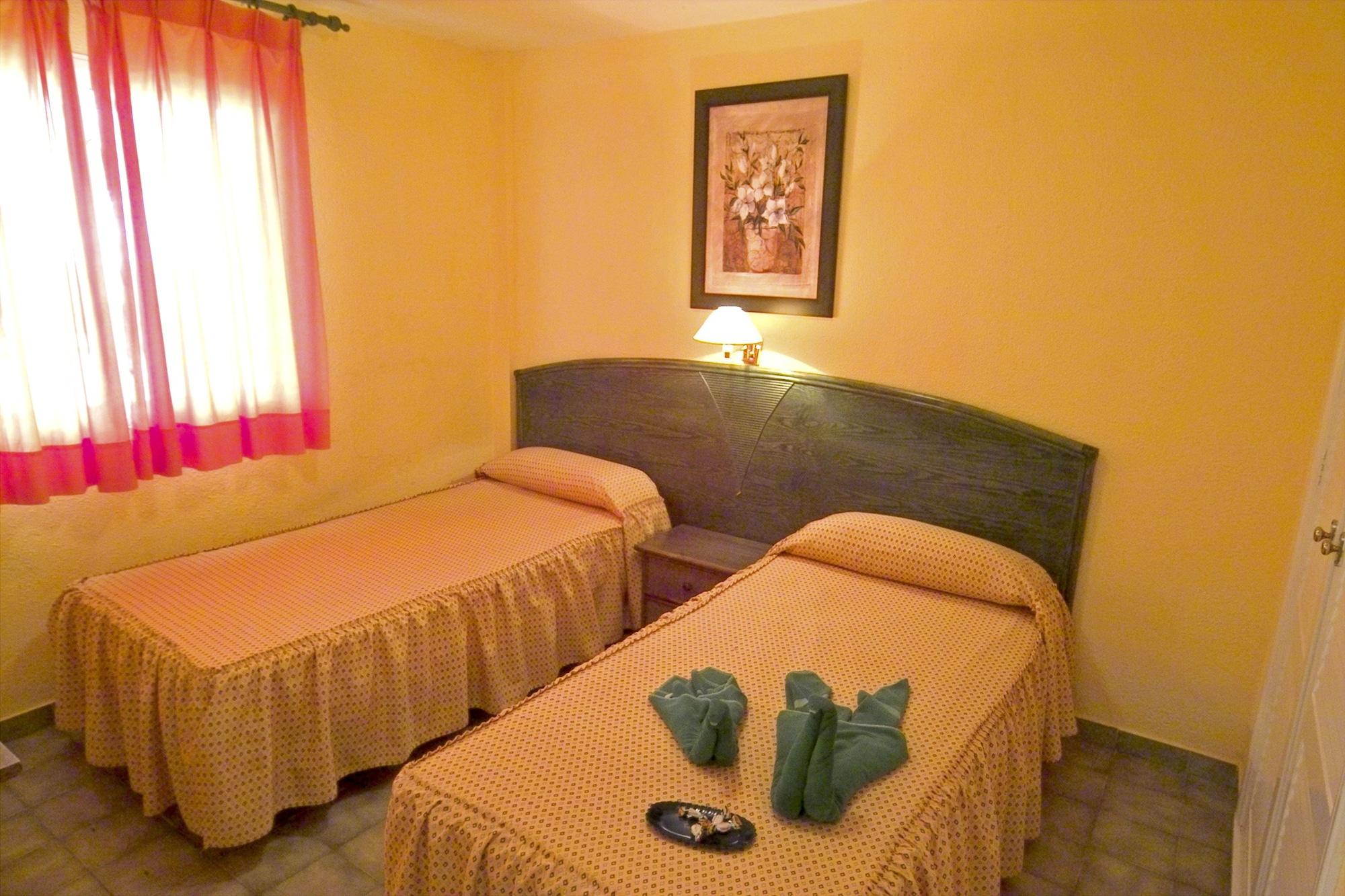 Caleta Garden Aparthotel Caleta De Fuste Exterior photo