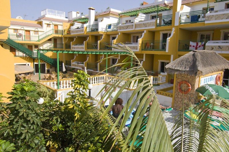 Caleta Garden Aparthotel Caleta De Fuste Exterior photo