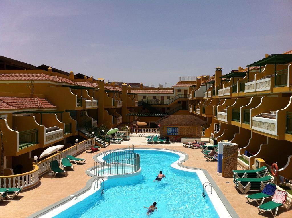 Caleta Garden Aparthotel Caleta De Fuste Exterior photo
